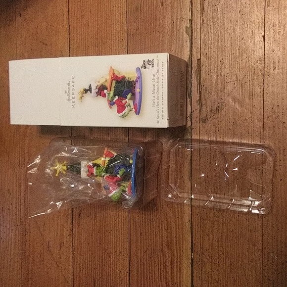 Dr Seuss The Grinch 50th B-day '07 Hallmark Keepsake Ornament He's a Mean One - Picture 1 of 6